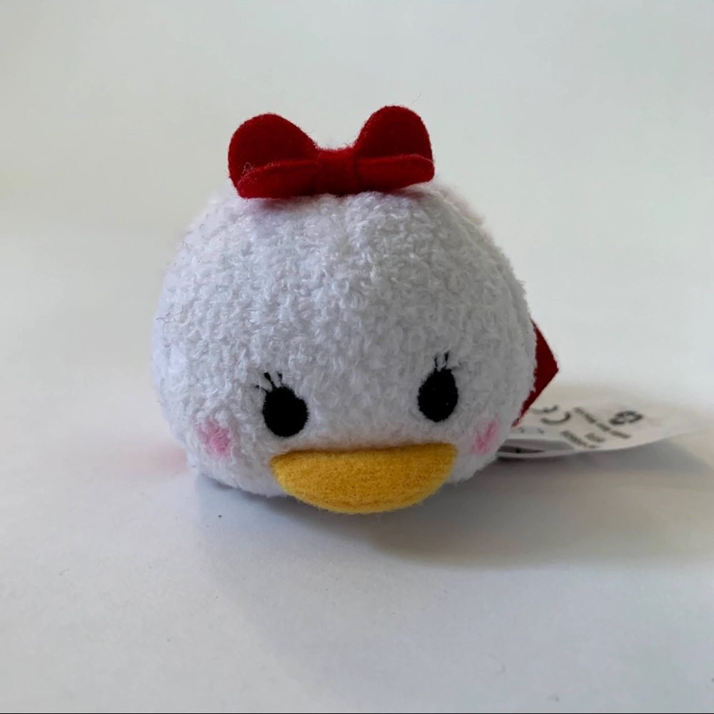 Disney Tsum Tsum Daisy Duck